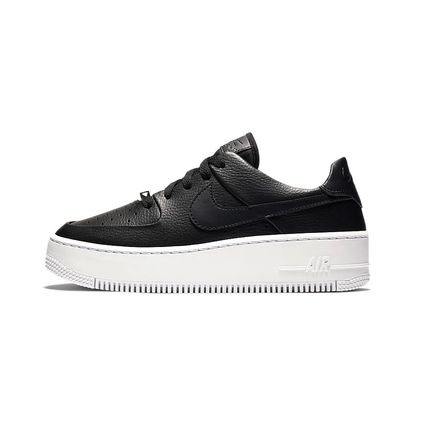 ZAPATILLAS NIKE AIR FORCE 1 SAGE LOW - InStore