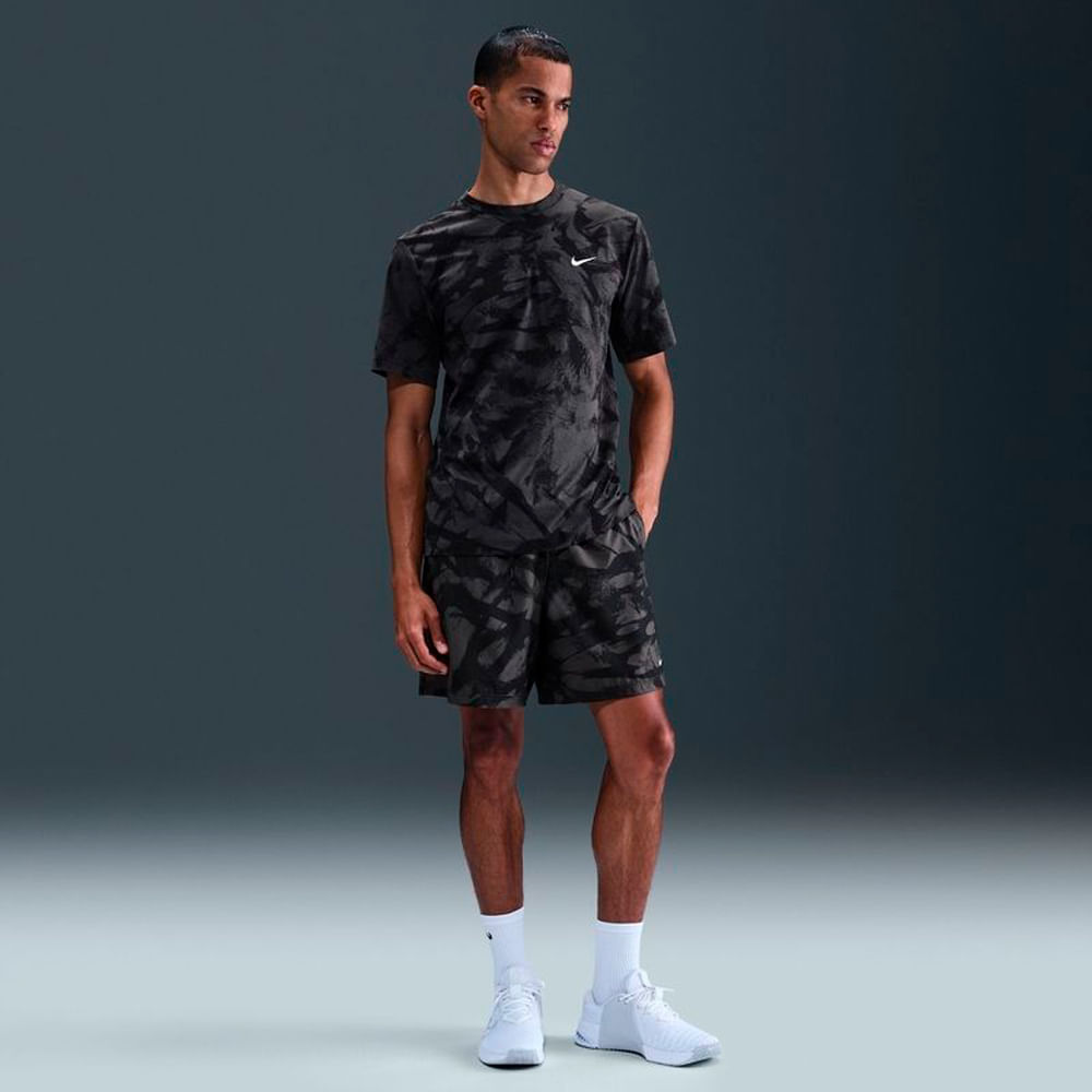 Short Hombre Nike Form 7in — imagen 4