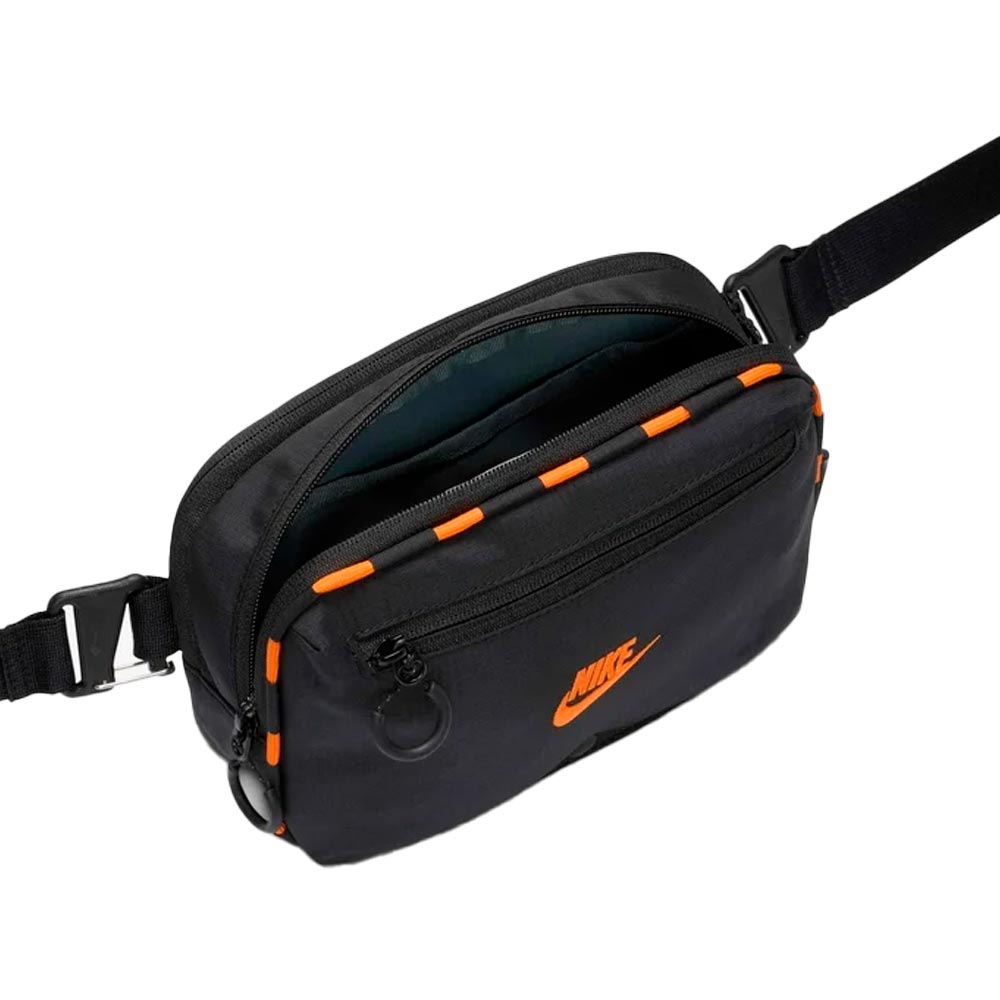 Bolso Nike Roam Patrol Crossb — imagen 3