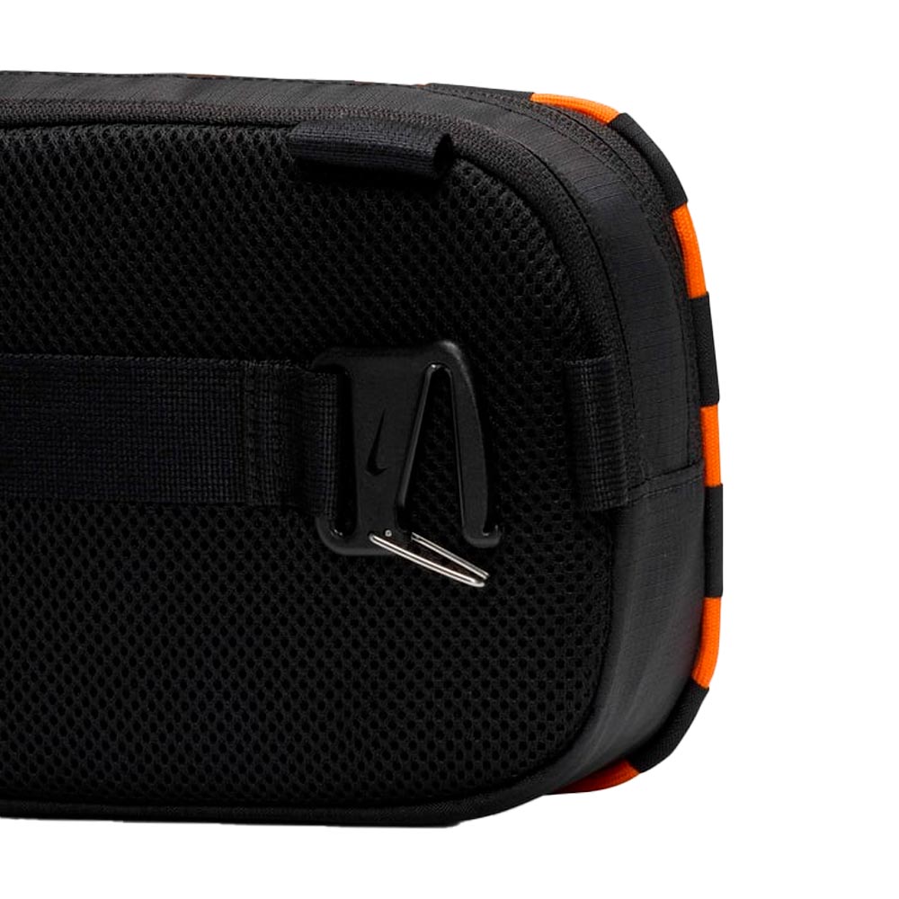 Bolso Nike Roam Patrol Crossb — imagen 5