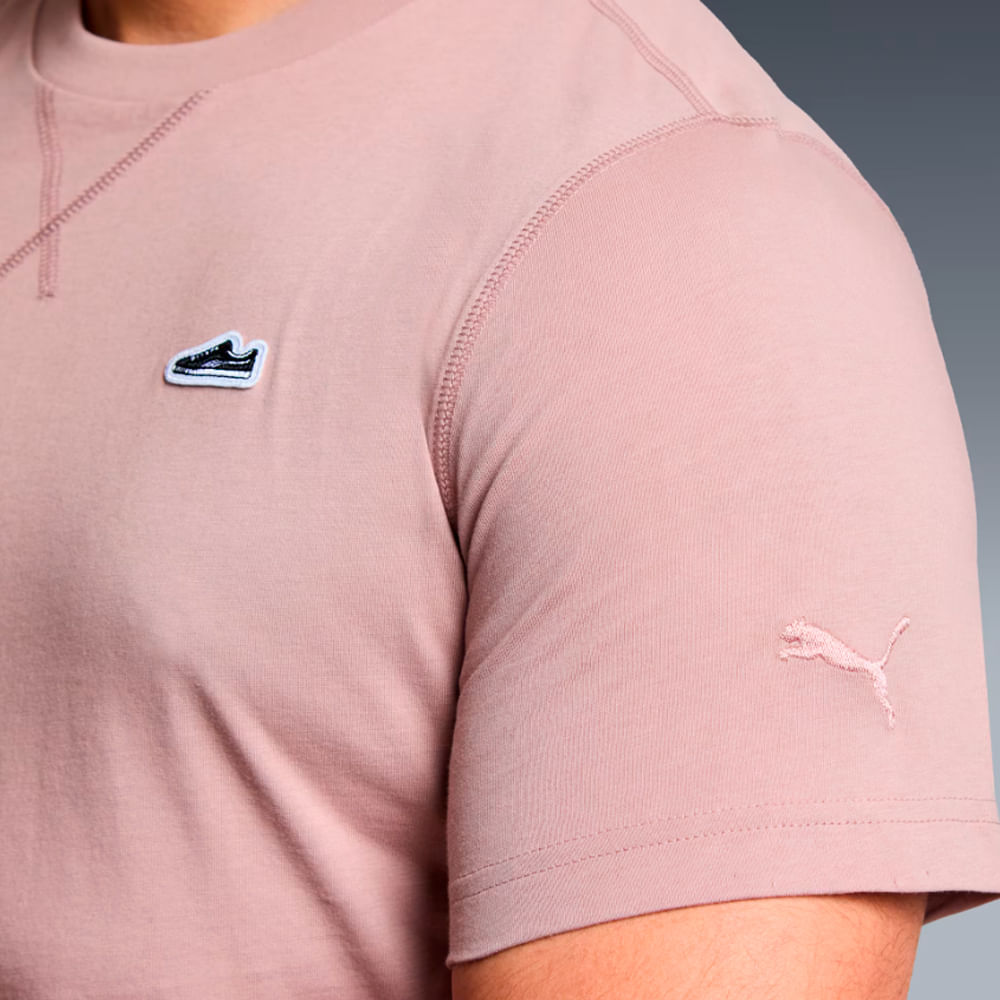 Remera Hombre Puma Wardrobe Ess Suede — imagen 4