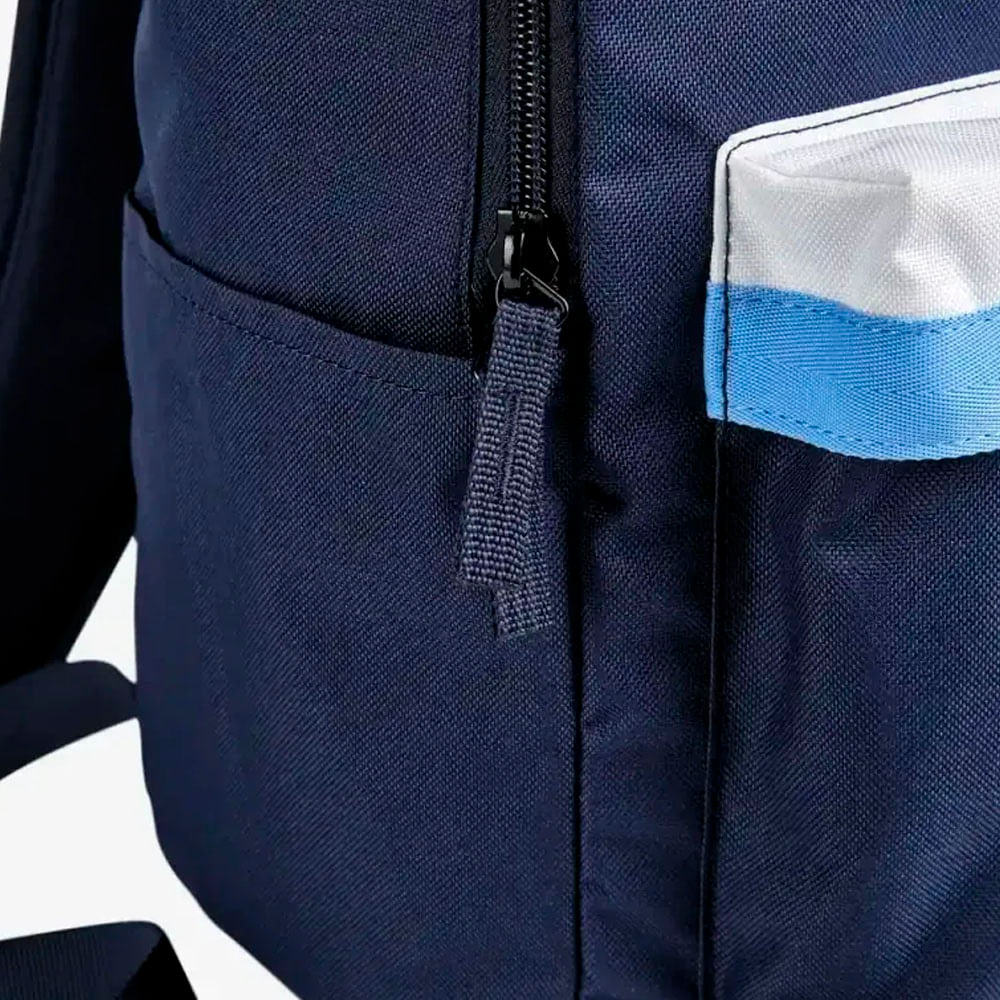 Mochila Unisex Nike Racing Club — imagen 3